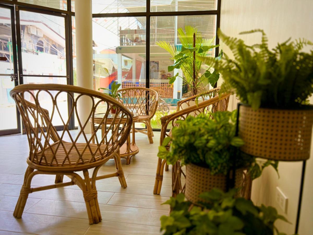 Vencejos Inn - Ель-Нідо Екстер'єр фото
